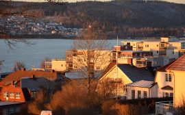 Hus med utsikt över Åsunden i Ulricehamn