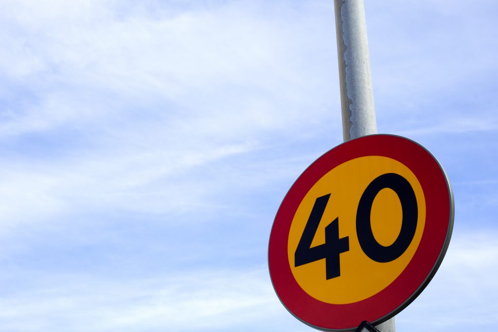 Hastighetsskylt som visar 40 km/h