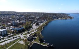 Flygfoto över Åsunden och Ulricehamn